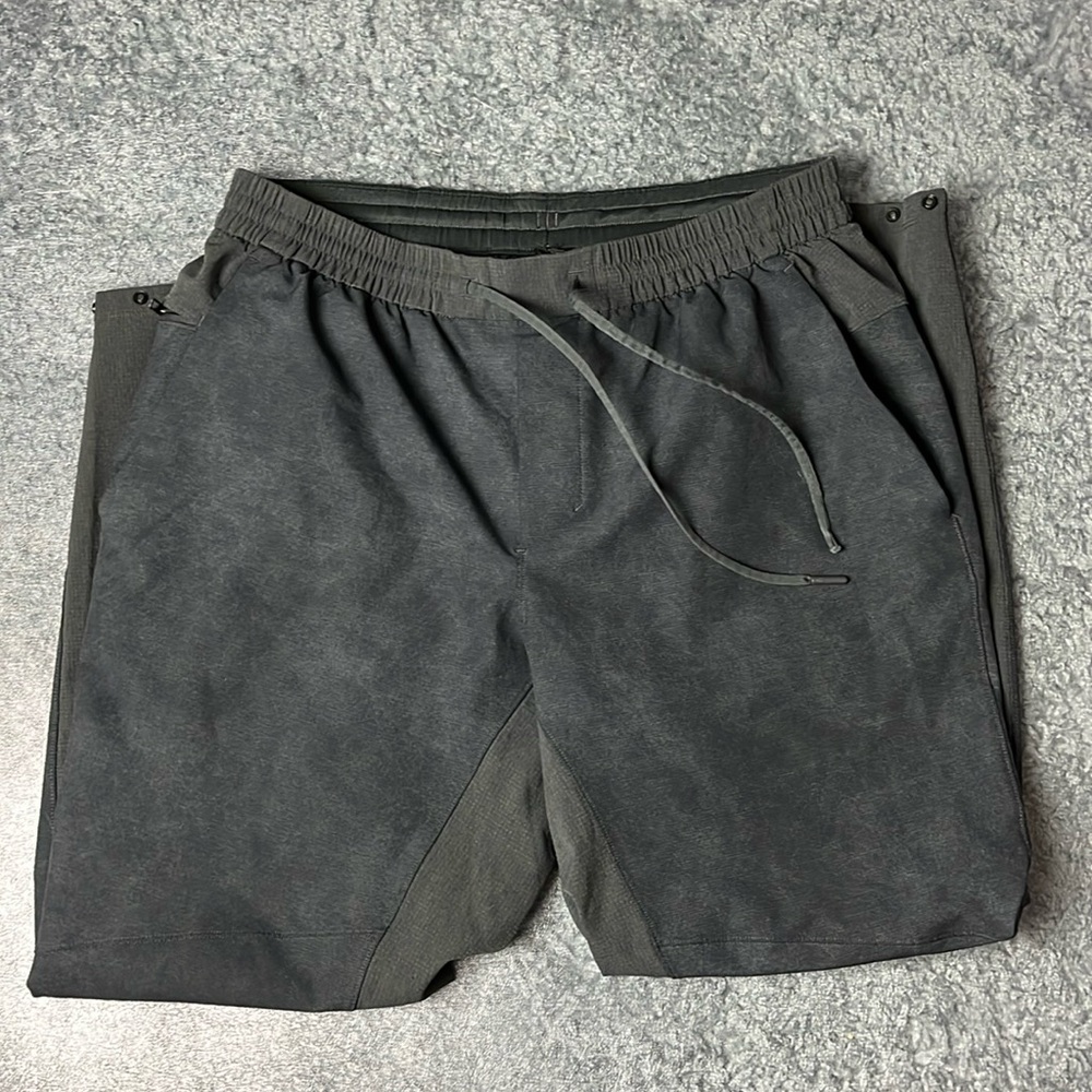 LULULEMON PANT MENS SIZE XL